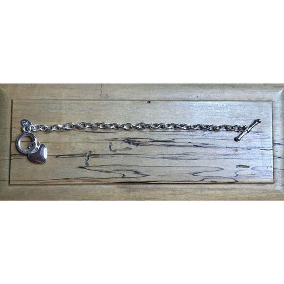 Premier Designs Puffed Heart Silver Tone Chain Link Bracelet 6" Toggle Closure - Picture 3 of 3